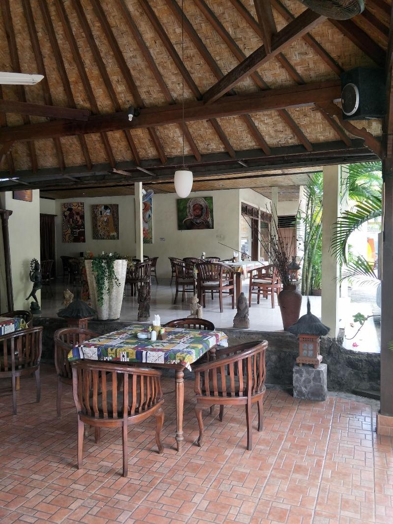 Temple Cafe Seaside Cottages - Restoran
