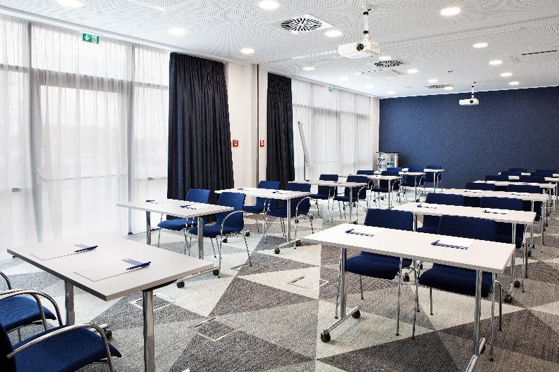 Holiday Inn Express Sindelfingen - Toplantı