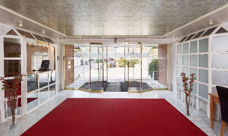 Living Hotel Am Olympiapark By Derag - Lobi