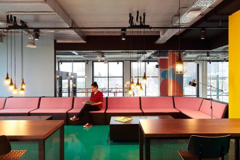 The Social Hub Eindhoven - Genel