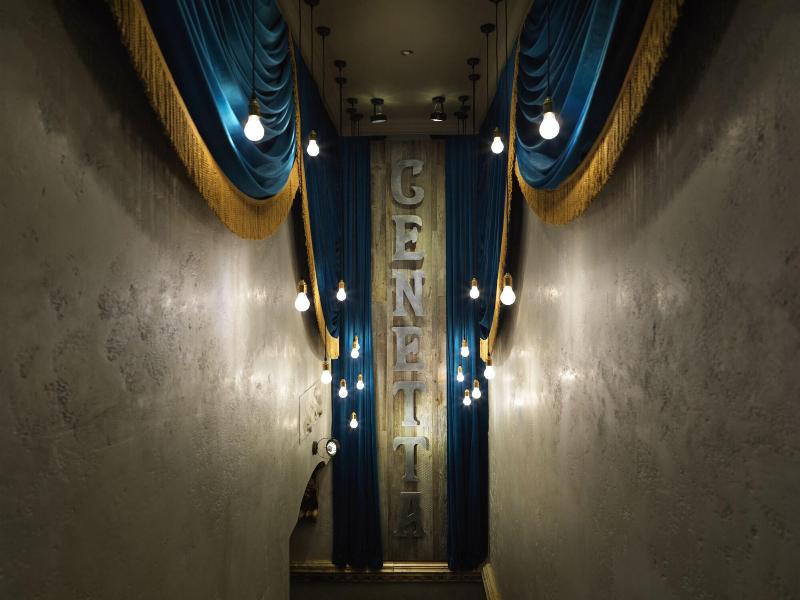 The Royal Toby Hotel - Lobi