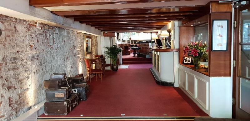 Rembrandtplein Hotel - Lobi