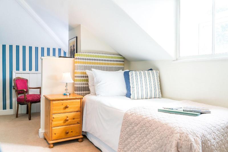 Oldfields House Bed Breakfast - Oda
