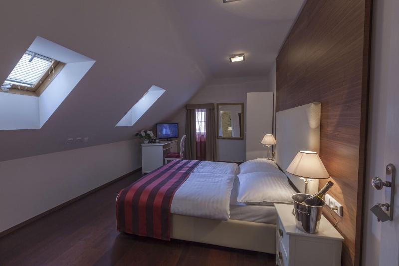 Residence U Malvaze - Oda