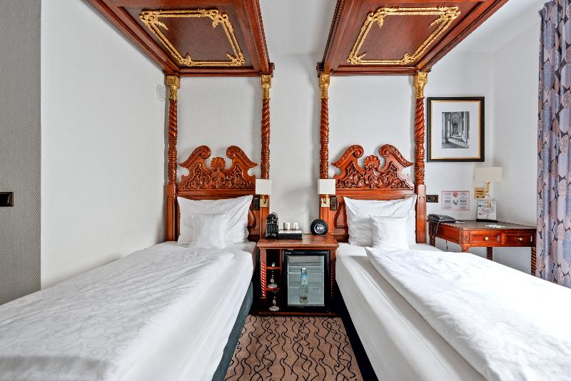 King's Hotel Center Superior - Oda