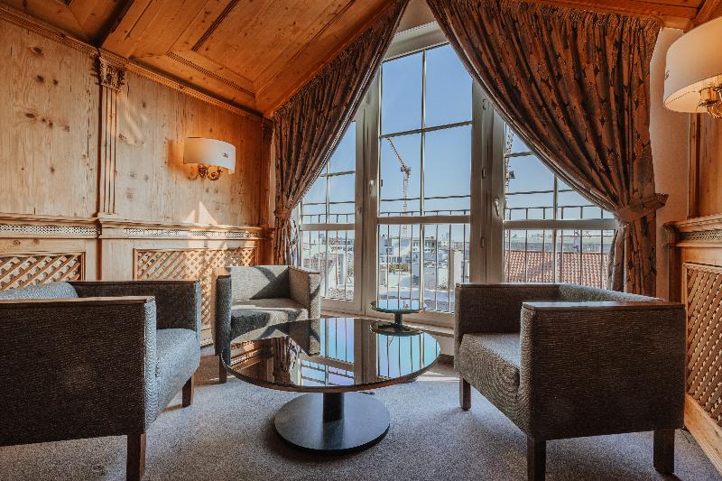 KING's HOTEL First - Toplantı