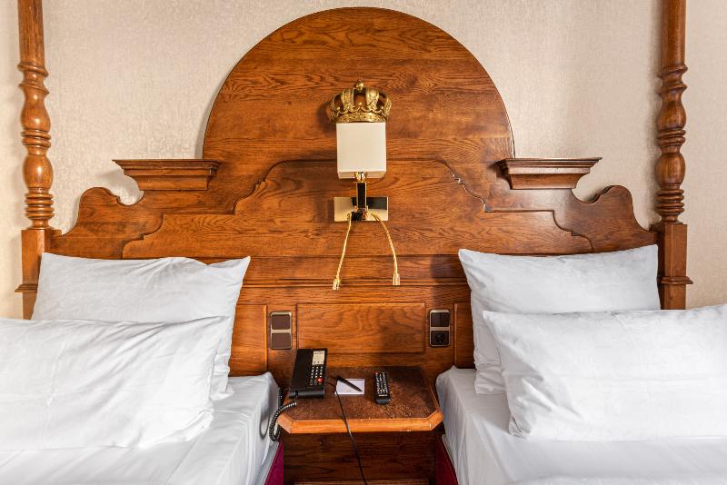 KING's HOTEL First - Oda