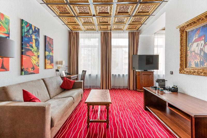 KING's HOTEL First - Oda
