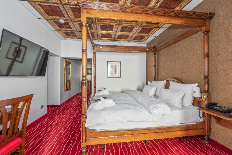KING's HOTEL First - Oda