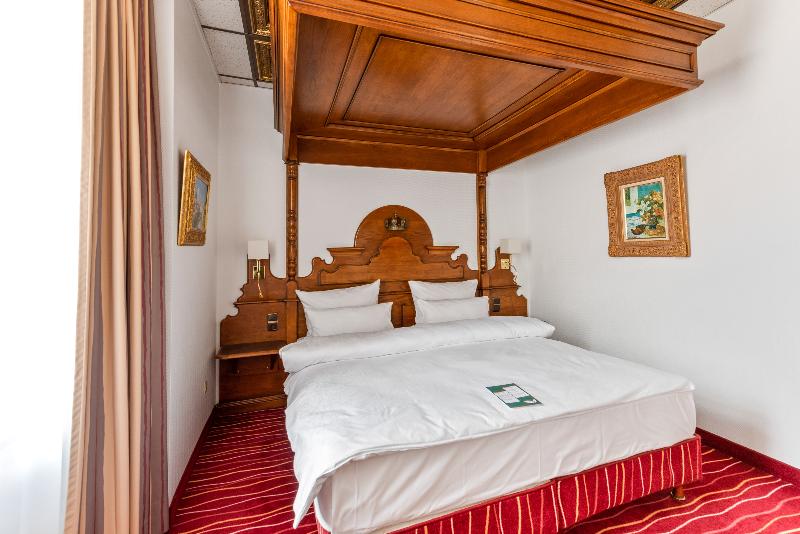 KING's HOTEL First - Oda