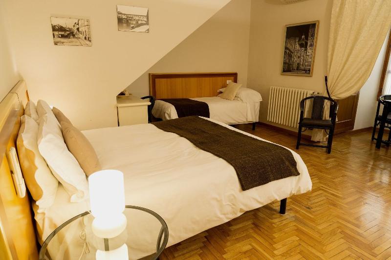 Martelli 6 Suites And Apartments - Oda