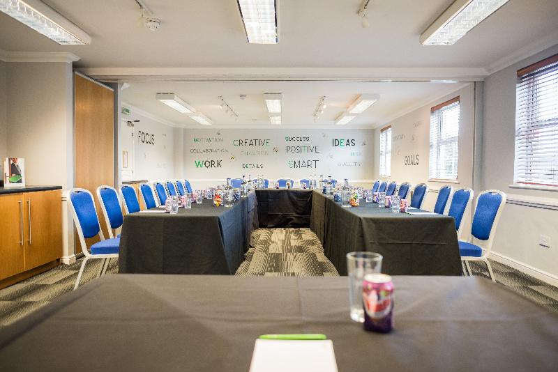 Holiday Inn Manchester West - Toplantı