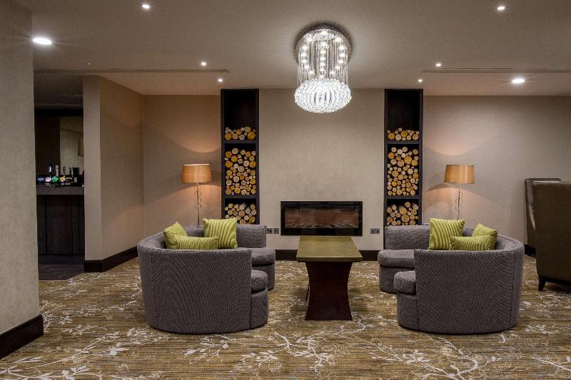 DoubleTree by Hilton Nottingham- Gateway - Bar