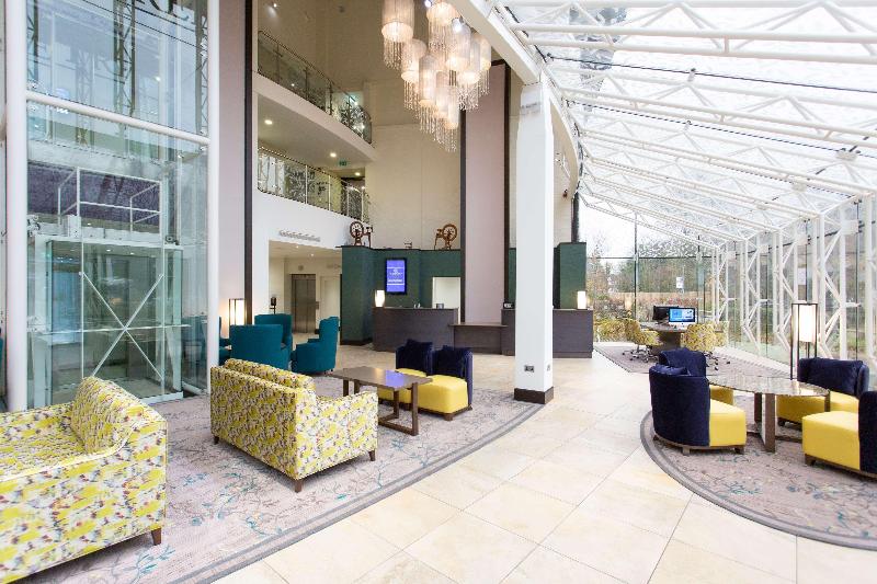 DoubleTree by Hilton Nottingham- Gateway - Lobi