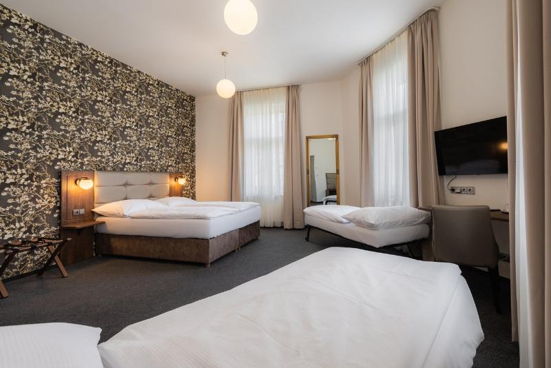 EA Hotel Victoria - Oda