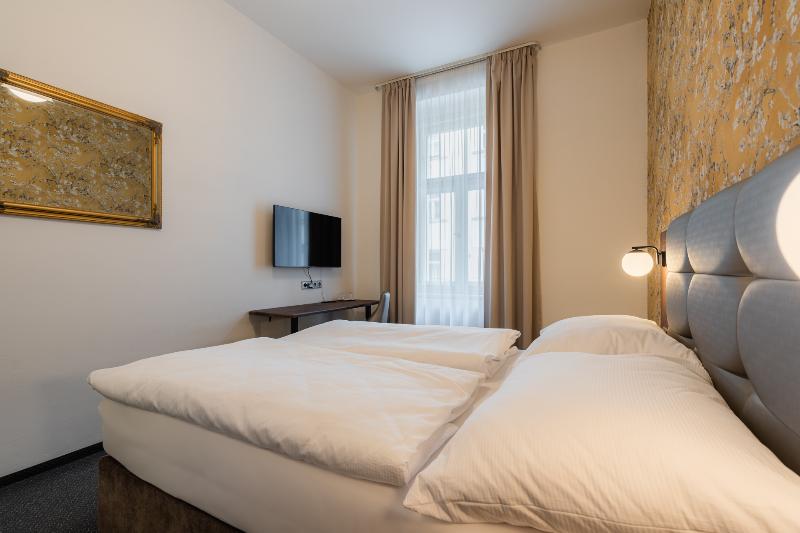 EA Hotel Victoria - Oda