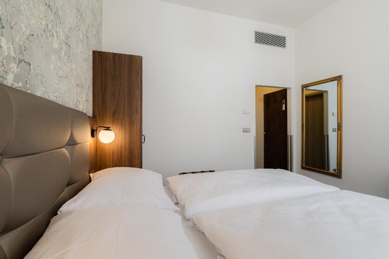 EA Hotel Victoria - Oda