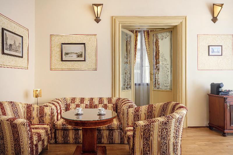 The Charles Hotel - Lobi