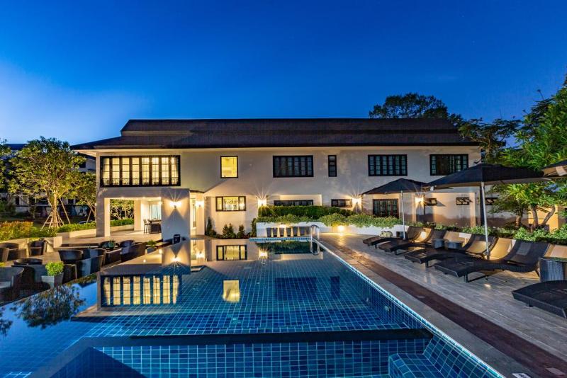 Merchant Villa - Havuz