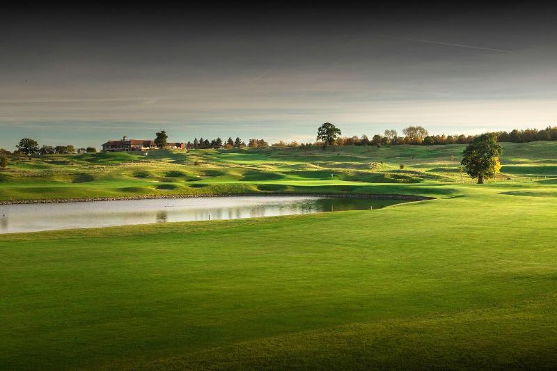 The Oxfordshire Golf Hotel And Spa - Aktivite