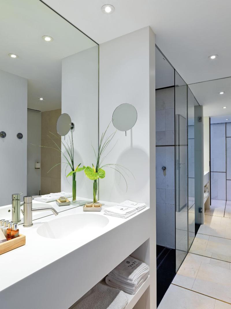 Sense Hotel Sofia - Oda