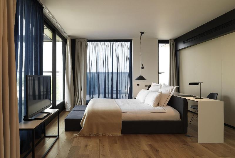 Sense Hotel Sofia - Oda