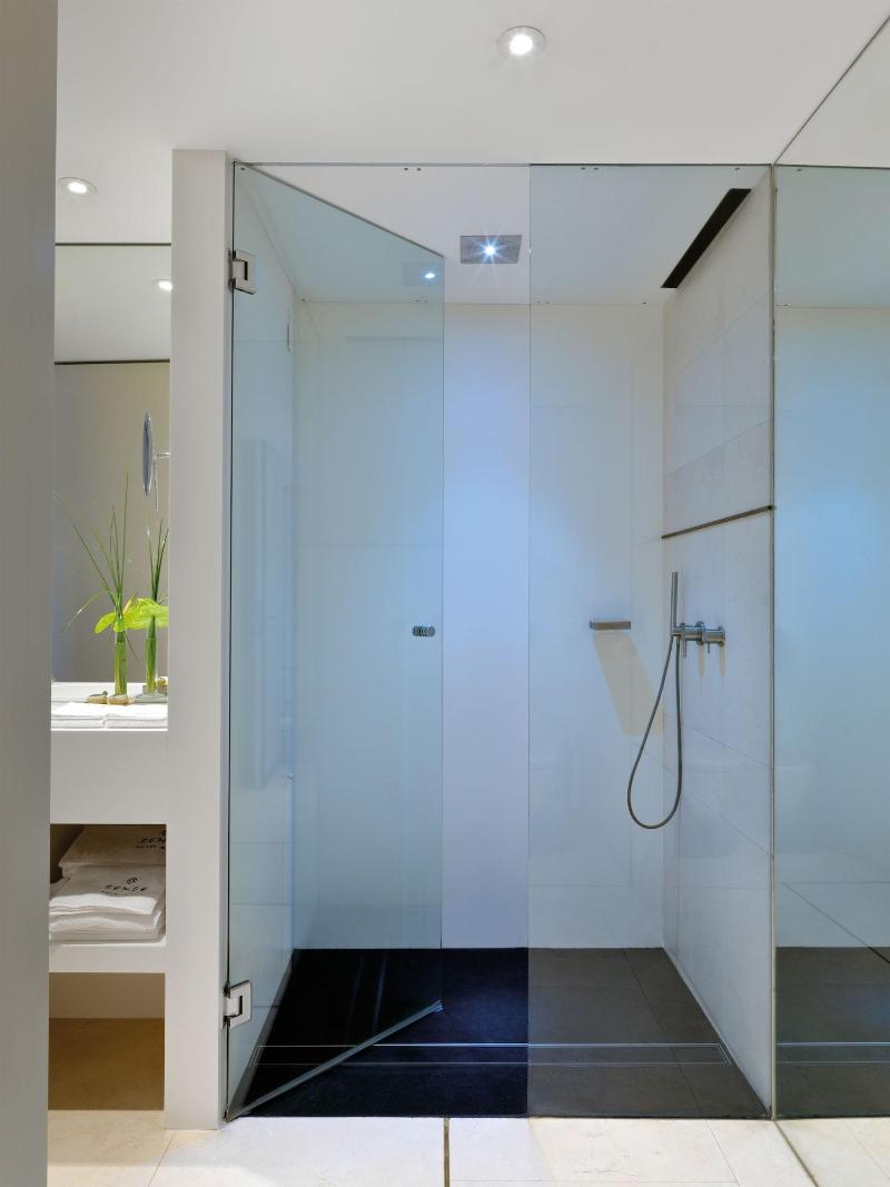 Sense Hotel Sofia - Oda