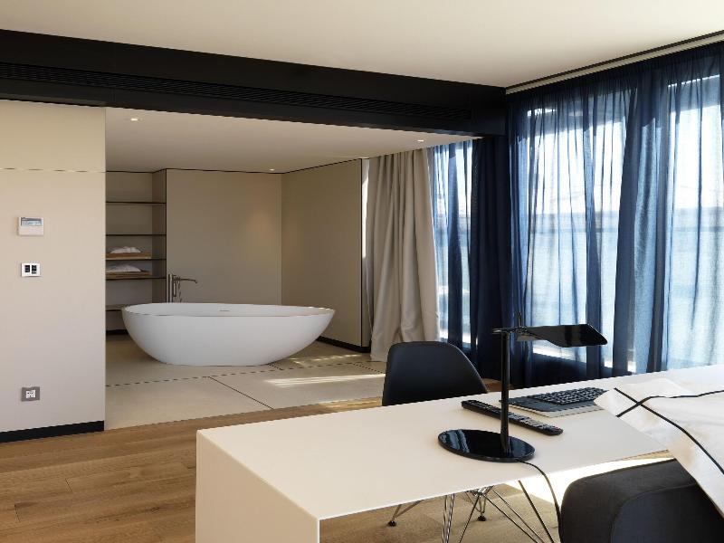 Sense Hotel Sofia - Oda