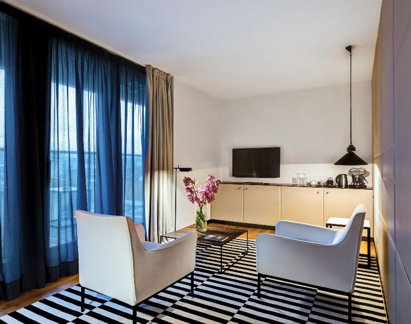 Sense Hotel Sofia - Oda