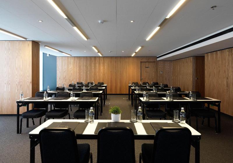 Sense Hotel Sofia - Oda