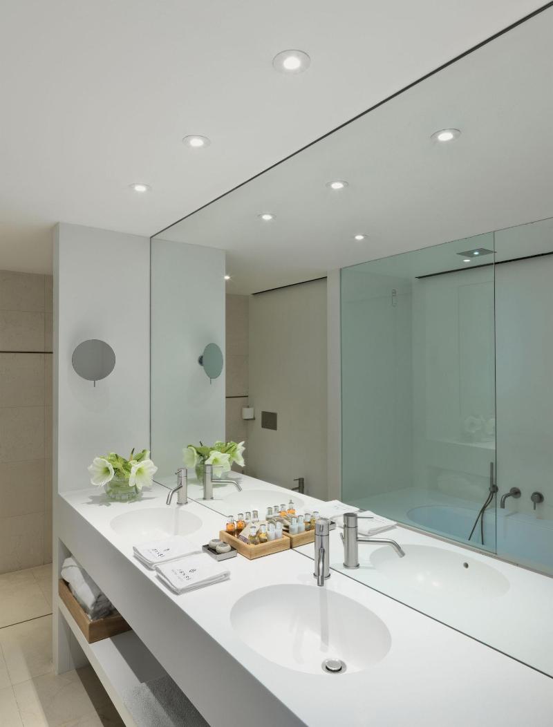 Sense Hotel Sofia - Oda