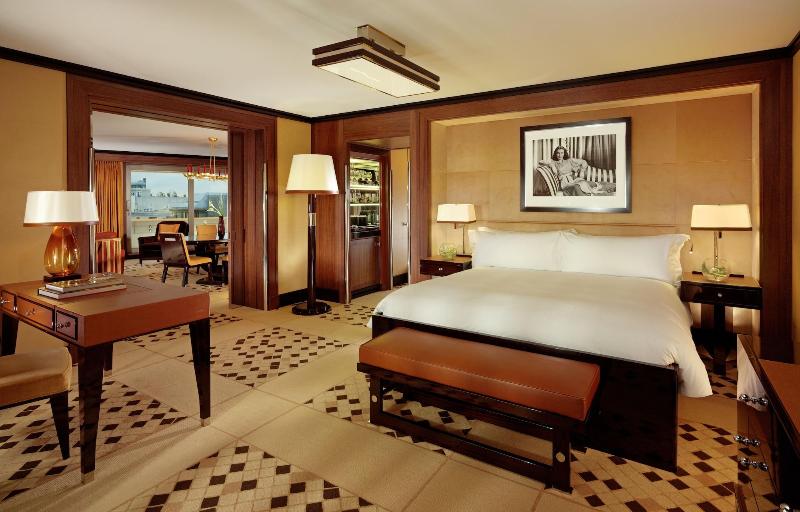 45 Park Lane Dorchester Collection - Oda