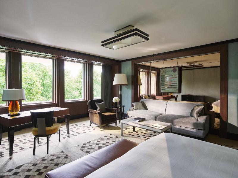 45 Park Lane Dorchester Collection - Oda