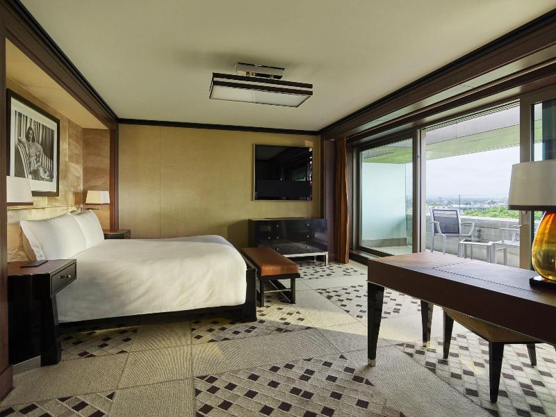 45 Park Lane Dorchester Collection - Oda