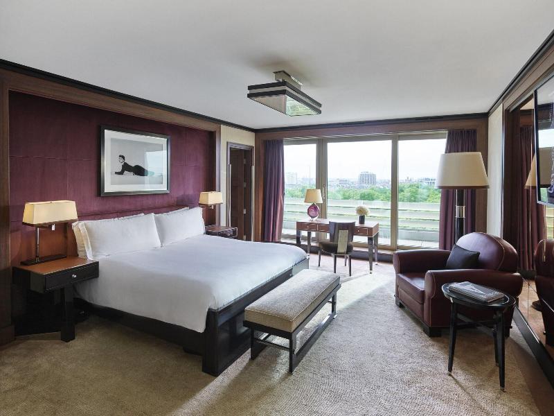 45 Park Lane Dorchester Collection - Oda