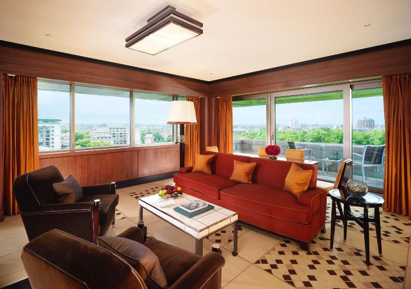 45 Park Lane Dorchester Collection - Oda