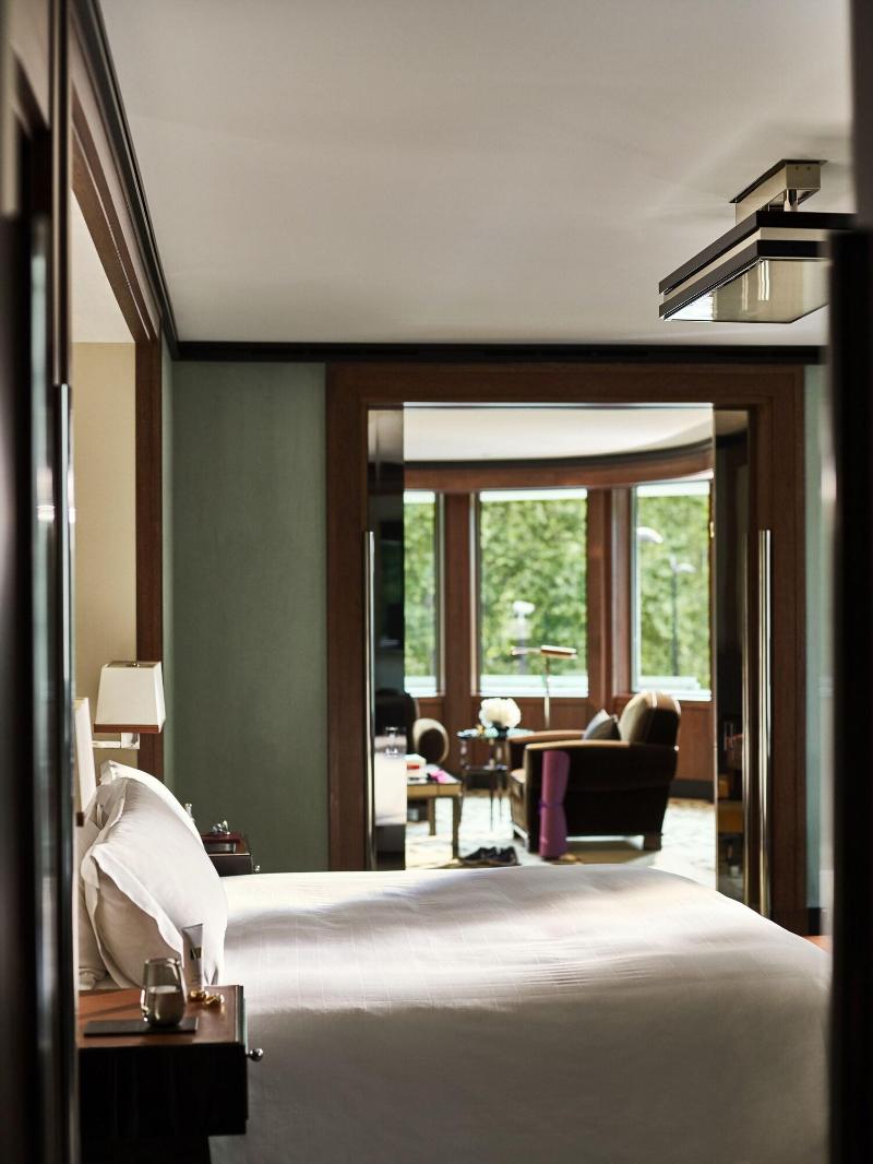 45 Park Lane Dorchester Collection - Oda
