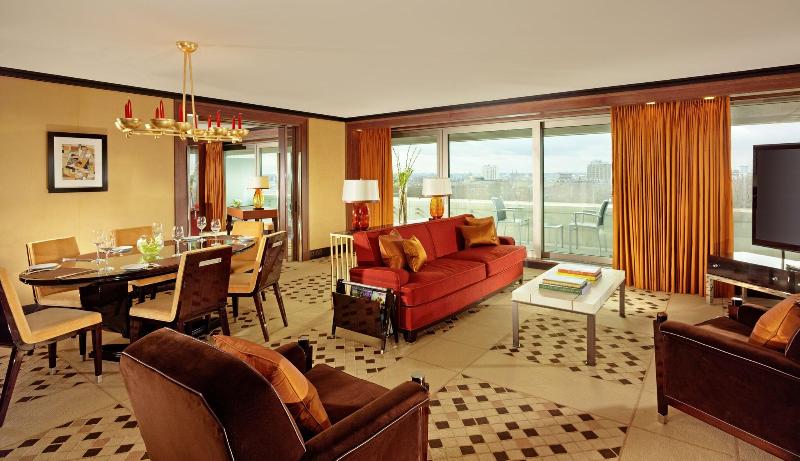 45 Park Lane Dorchester Collection - Oda