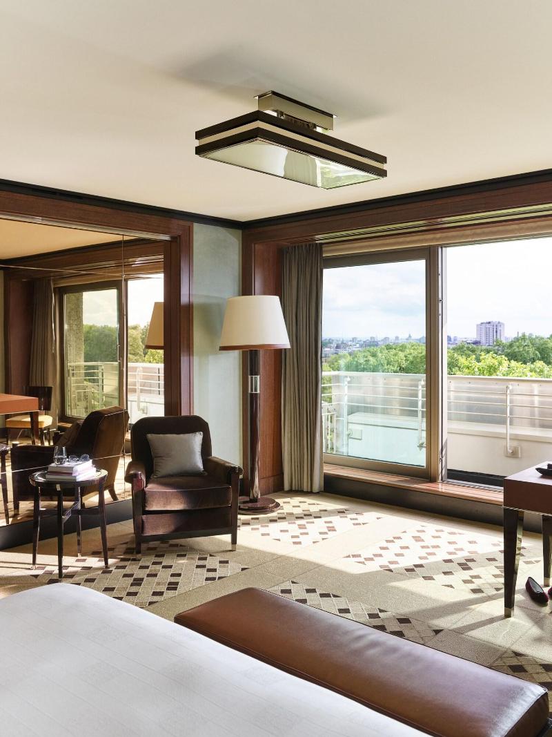 45 Park Lane Dorchester Collection - Oda