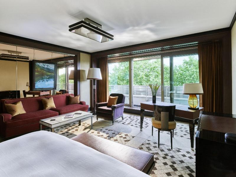 45 Park Lane Dorchester Collection - Oda
