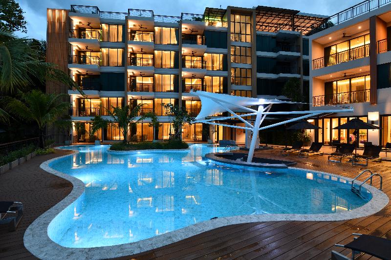 SKYVIEW Resort Phuket Patong Beach - Havuz
