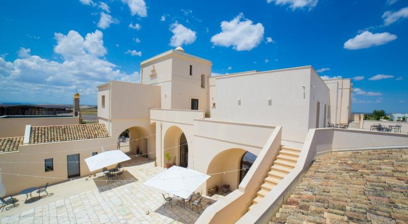 Masseria Fontana Di Vite - Lobi