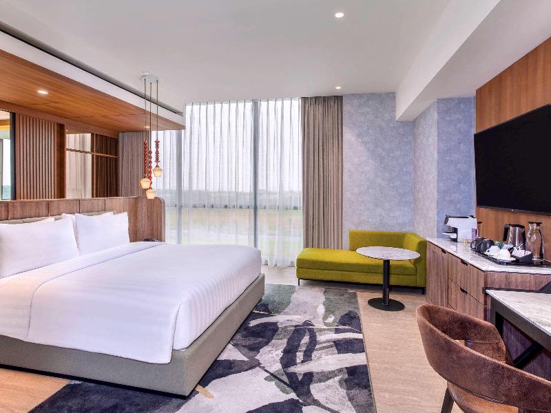 Mercure Tangerang BSD City - Oda
