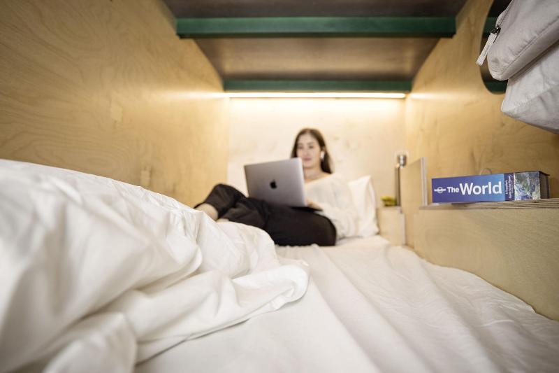 Green Marmot Capsule Hotel Zürich - Oda