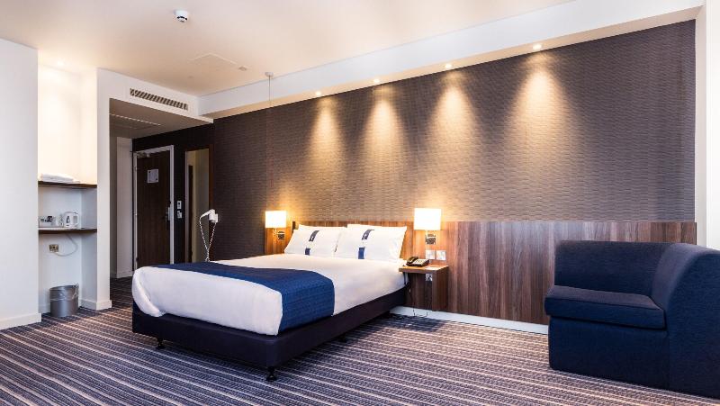 Holiday Inn Express Wakefield - Oda