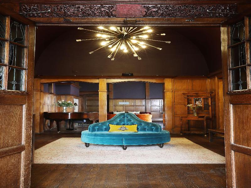 Elmbank York, Tapestry Collection by Hilton - Lobi