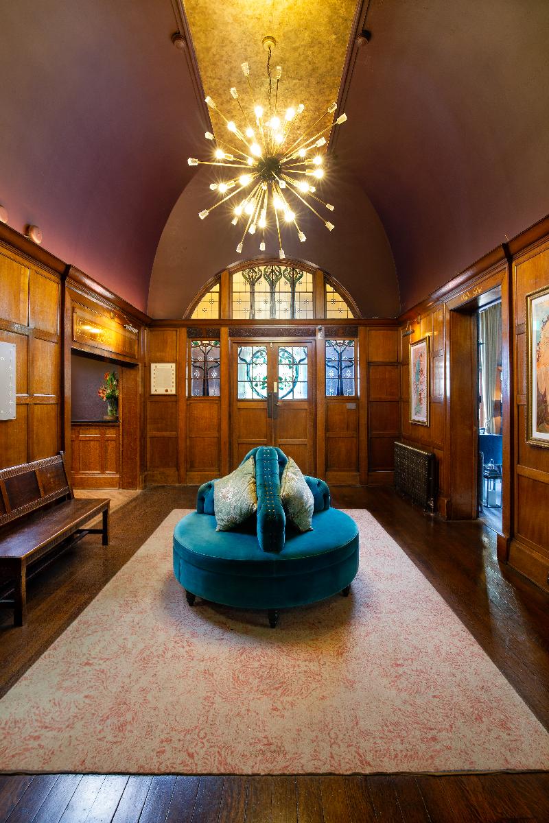 Elmbank York, Tapestry Collection by Hilton - Lobi