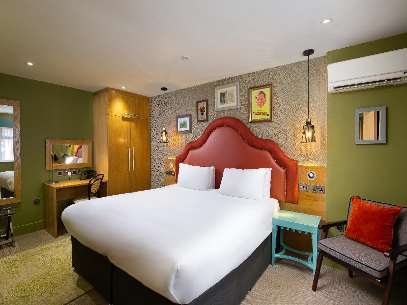 Elmbank York, Tapestry Collection by Hilton - Oda