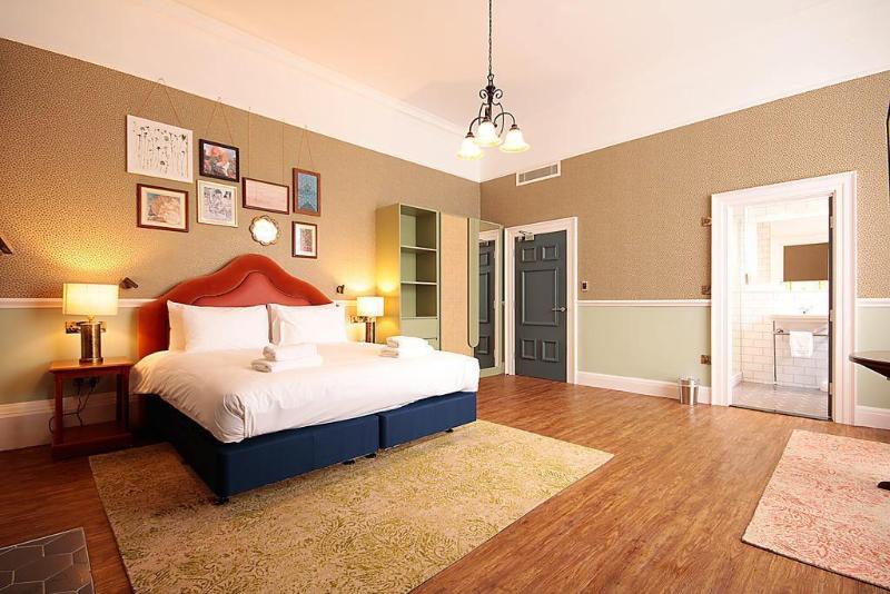 Elmbank York, Tapestry Collection by Hilton - Oda