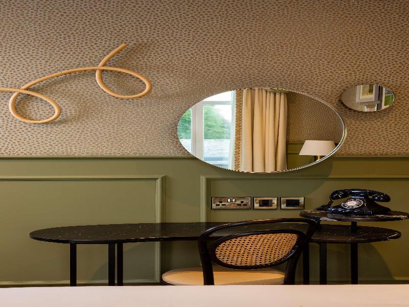 Elmbank York, Tapestry Collection by Hilton - Oda